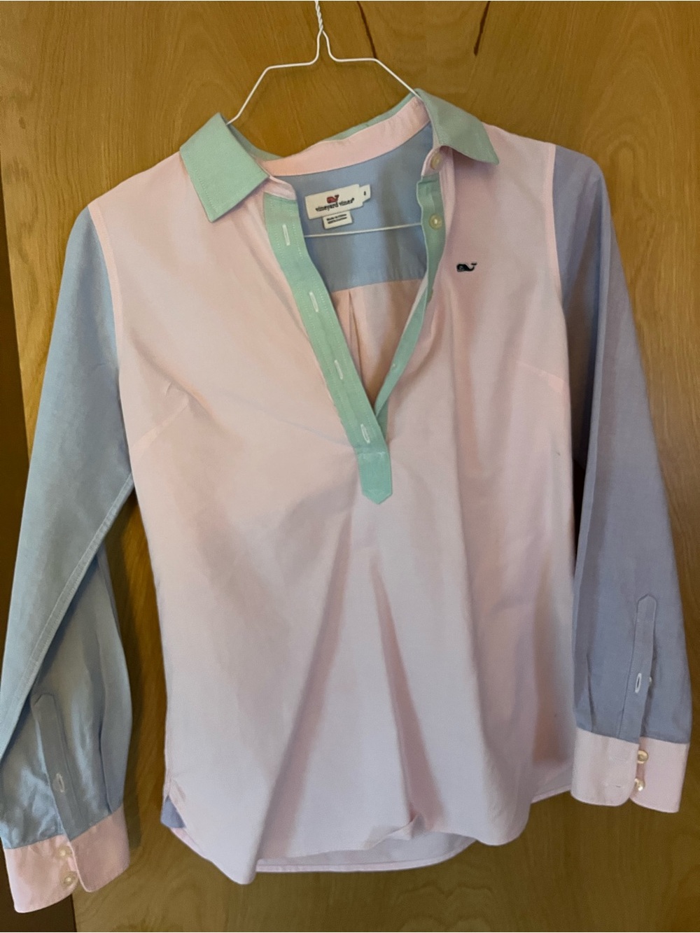 Vineyard Vines Pink Shirt with Light Blue Sleeves & Mint Trim